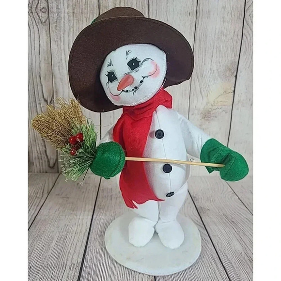 Annalee Other - Annalee Dolls Felt Winter Berry Snowman White Red Green 15" 2017 New Flaw